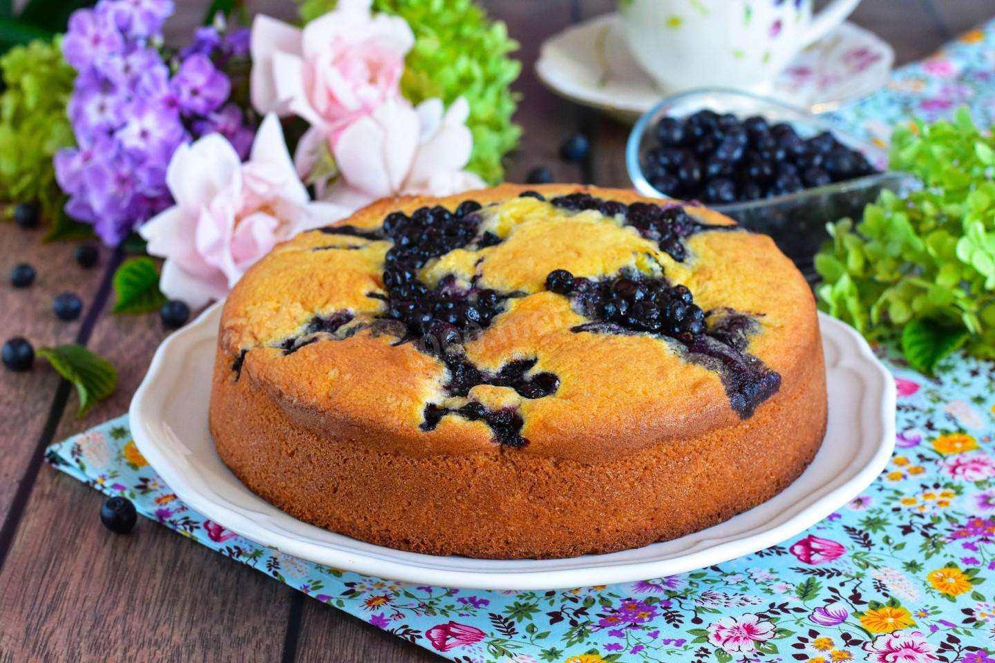 пирог с черникой